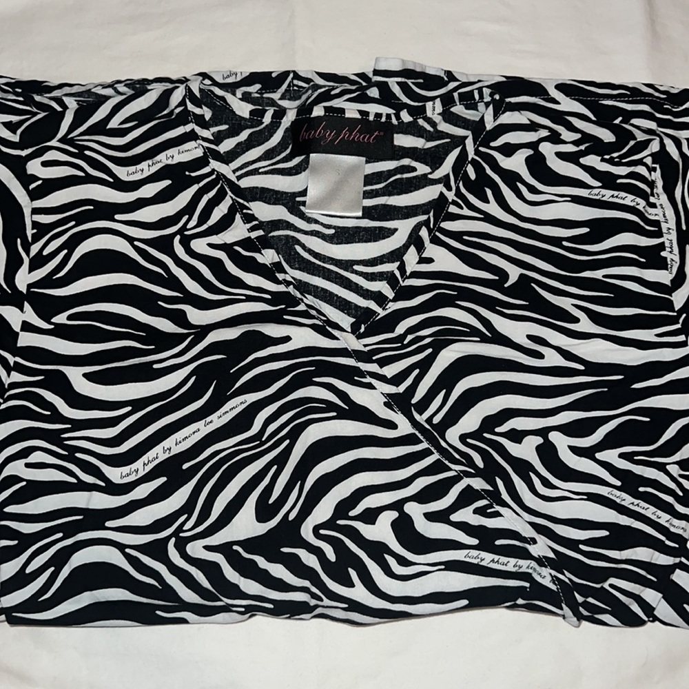 Zebra Scrub Top - Picture 2 of 3